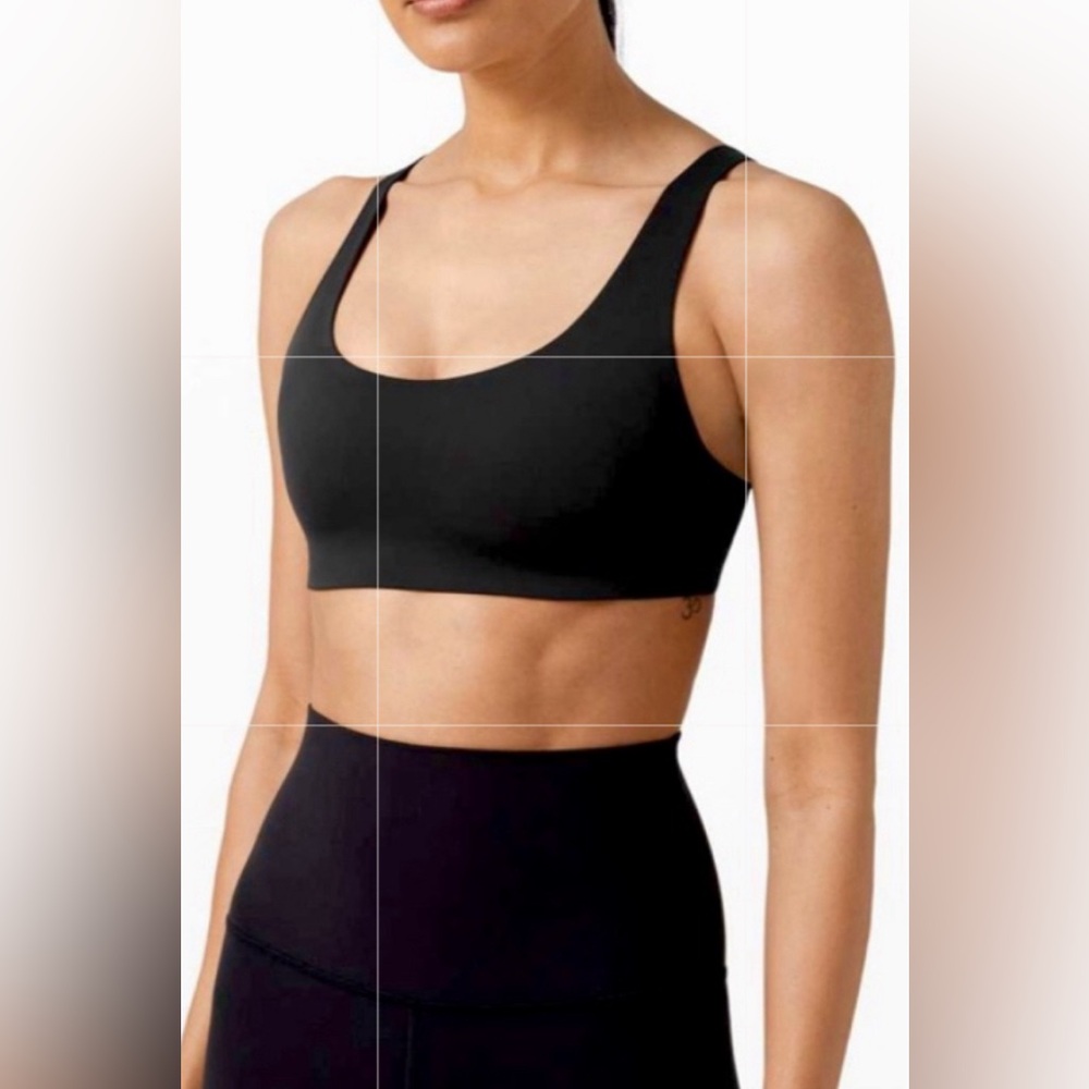 Lululemon In Alignment Straight Strap Bra A/B in black - size 4